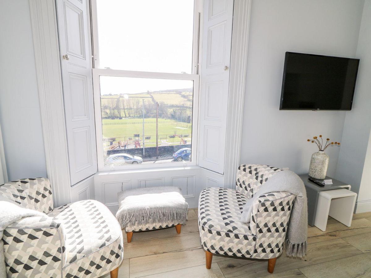 Ferienwohnung Sea Breeze Ballycastle Exterior foto