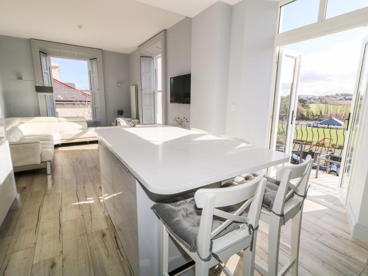 Ferienwohnung Sea Breeze Ballycastle Exterior foto